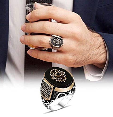 خاتم فضة رجالي بتصميم سلطاني – Élégance & Prestige -
