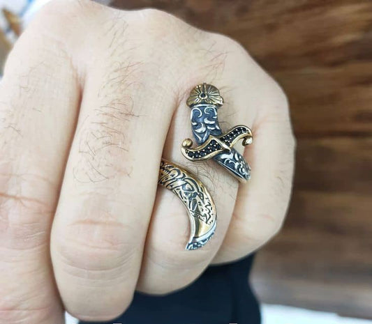 خاتم السيف العثماني – رمز القوة والذوق العالي